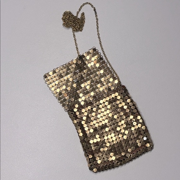 Vintage 70’s Gold Mesh Coin Purse Necklace - Picture 9 of 15